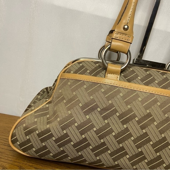 Vintage Nine West Monogram Fabric Leather Trim Shoulder Bag Purse Silver - Picture 6 of 16